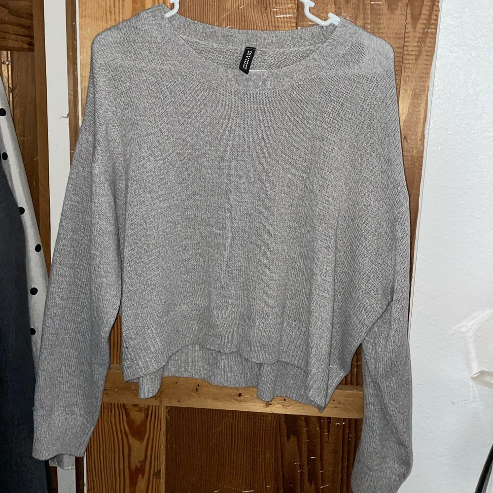 Simple grey sweater!!